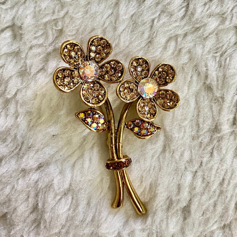 Vintage Gold Floral Bunch Brooch with Faux Rhinestones